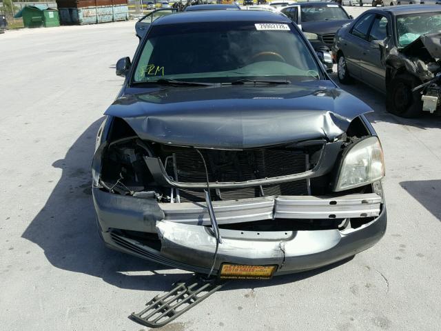 1G6KE54Y03U268988 - 2003 CADILLAC DEVILLE DH GRAY photo 9