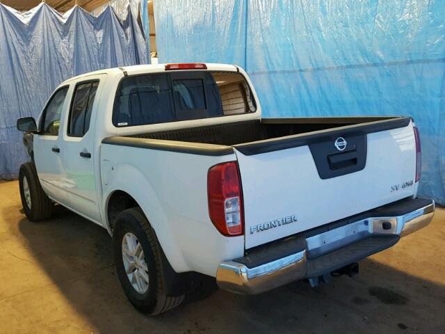 1N6AD0EV2HN768166 - 2017 NISSAN FRONTIER S WHITE photo 3