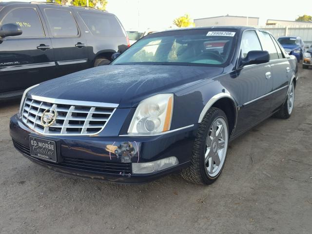 1G6KD57Y57U213747 - 2007 CADILLAC DTS BLUE photo 2