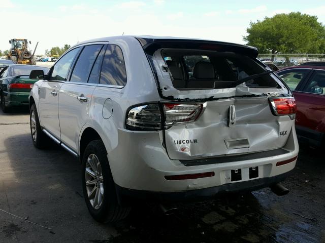 2LMDJ6JK5DBL22509 - 2013 LINCOLN MKX WHITE photo 3