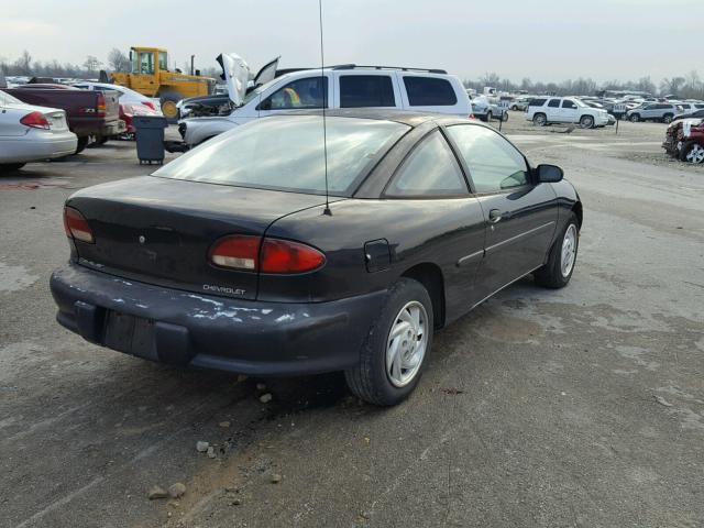 1G1JC1245VM127398 - 1997 CHEVROLET CAVALIER B BLACK photo 4