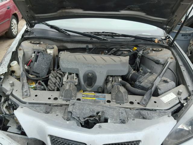 2G2WP552981168575 - 2008 PONTIAC GRAND PRIX 灰色 照片 7