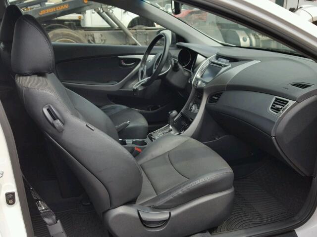 KMHDH6AE2DU011454 - 2013 HYUNDAI ELANTRA CO WHITE photo 5