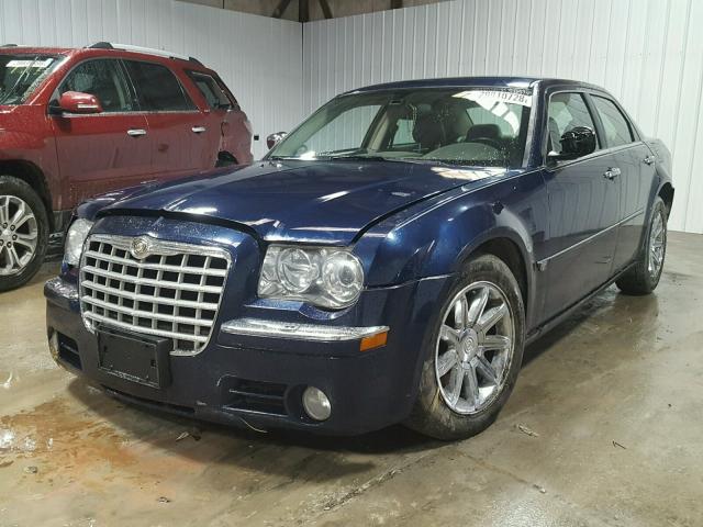 2C3LA63H56H209368 - 2006 CHRYSLER 300C BLUE photo 2