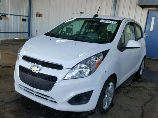 KL8CD6S95FC735766 - 2015 CHEVROLET SPARK 1LT WHITE photo 2