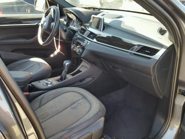 WBXHT3Z39H4A56831 - 2017 BMW X1 XDRIVE2 Сұр фото 5
