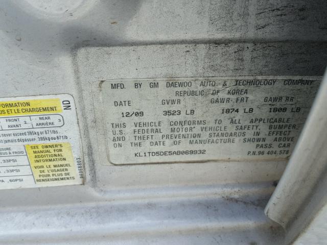 KL1TD5DE5AB069932 - 2010 CHEVROLET AVEO LS SILVER photo 10