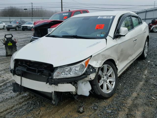 1G4GD5GD6BF353105 - 2011 BUICK LACROSSE C WHITE photo 2