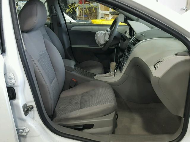 1G1ZC5E16BF335186 - 2011 CHEVROLET MALIBU 1LT 白色 照片 5