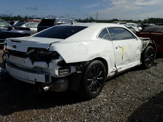 2G1FB1E39F9219916 - 2015 CHEVROLET CAMARO LS WHITE photo 4