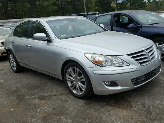 KMHGC46F49U055383 - 2009 HYUNDAI GENESIS 4. SILVER photo 1