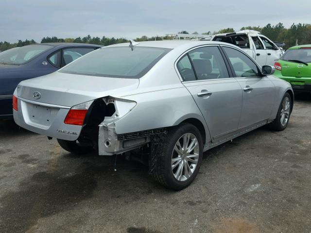 KMHGC46F49U055383 - 2009 HYUNDAI GENESIS 4. SILVER photo 4