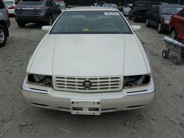 1G6ET1299TU611921 - 1996 CADILLAC ELDORADO T CREAM photo 9