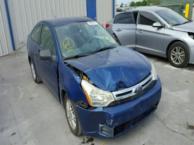 1FAHP33N38W197655 - 2008 FORD FOCUS SE/S BLUE photo 1