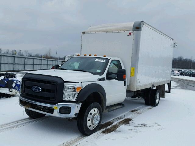 1FDUF5GY0EEB20055 - 2014 FORD F550 SUPER WHITE photo 2