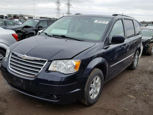 2A4RR5D19AR271041 - 2010 CHRYSLER TOWN & COU BLUE photo 2