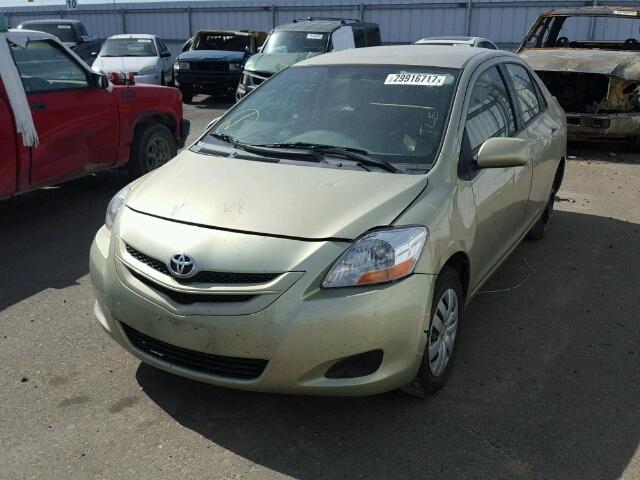 JTDBT923781195029 - 2008 TOYOTA YARIS GREEN photo 2