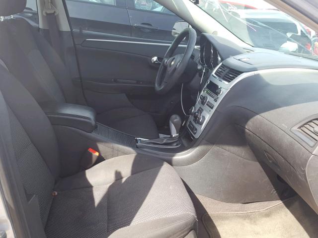 1G1ZH57B79F225555 - 2009 CHEVROLET MALIBU 1LT SILVER photo 5
