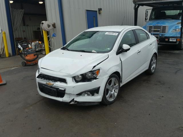 1G1JE5SB3G4144770 - 2016 CHEVROLET SONIC LTZ WHITE photo 2