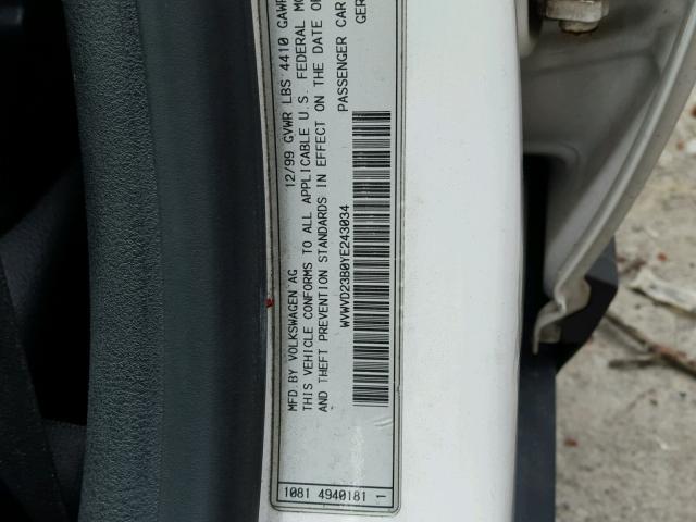 WVWVD23B0YE243034 - 2000 VOLKSWAGEN PASSAT GLX WHITE photo 10