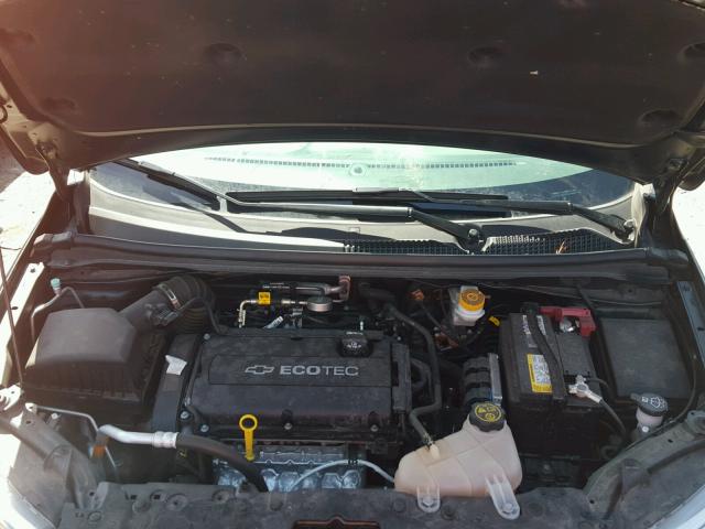 1G1JB5SH8H4162535 - 2017 CHEVROLET SONIC LS 灰色 照片 7