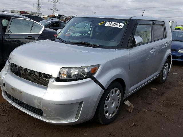 JTLKE50EX81019507 - 2008 TOYOTA SCION XB SILVER photo 2