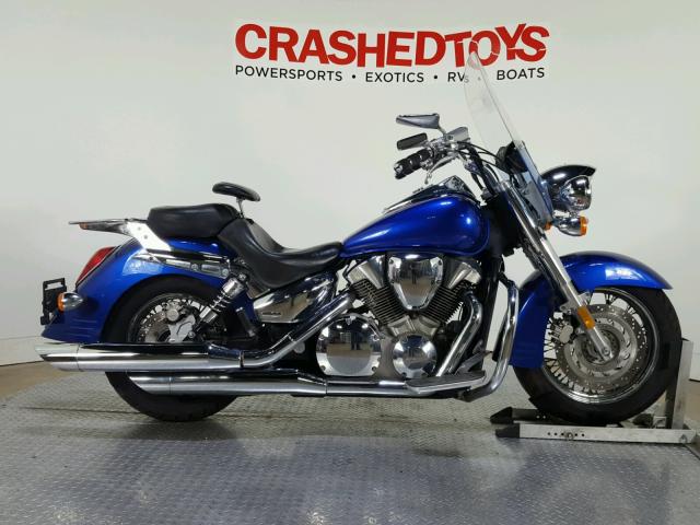 1HFSC52066A307370 - 2006 HONDA VT1300 S BLUE photo 1