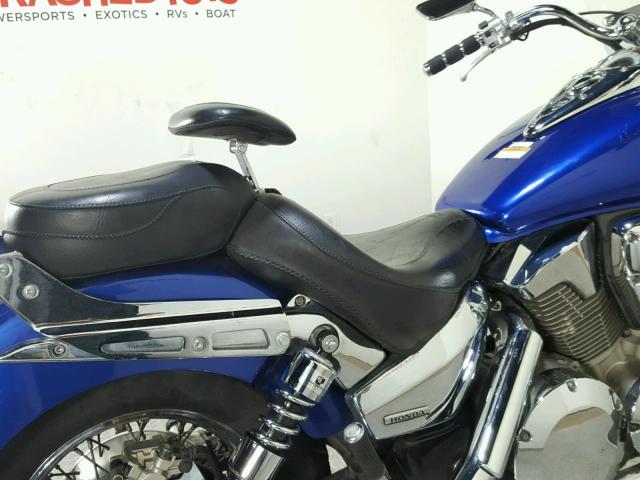 1HFSC52066A307370 - 2006 HONDA VT1300 S BLUE photo 17