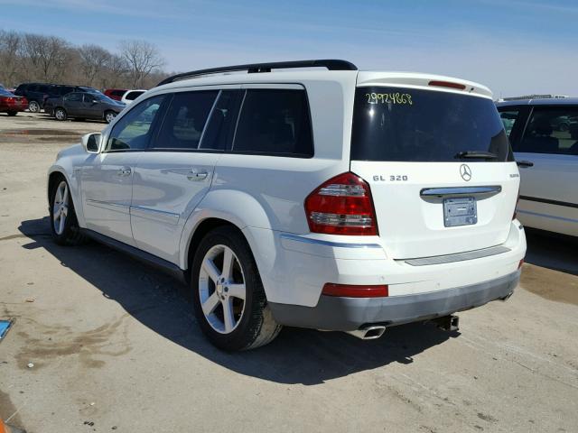 4JGBF25E59A488601 - 2009 MERCEDES-BENZ GL WHITE photo 3