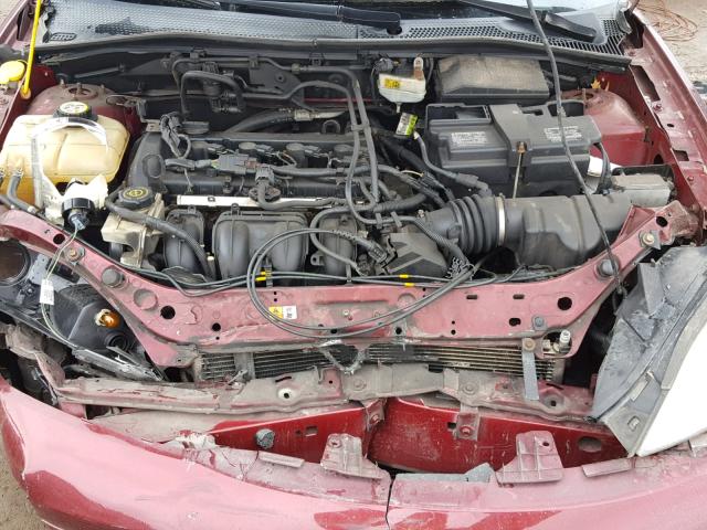 1FAFP36N46W172473 - 2006 FORD FOCUS ZXW MAROON photo 7