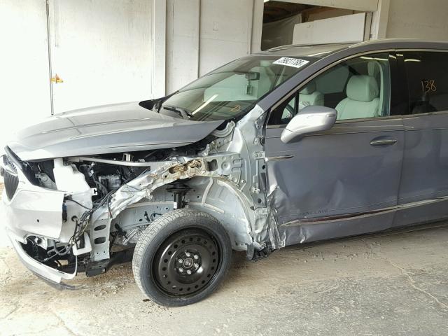 5GAERCKW5JJ145000 - 2018 BUICK ENCLAVE PR GRAY photo 9