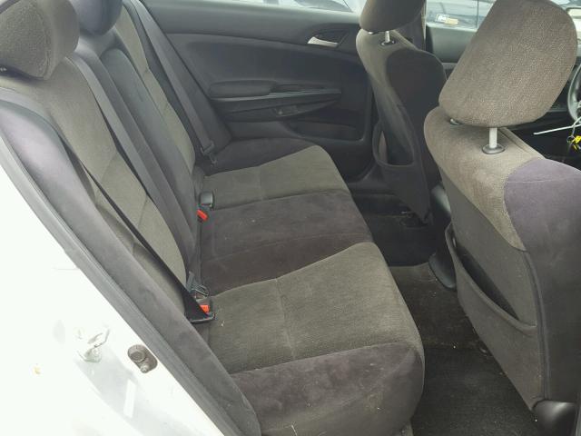 1HGCP26379A040171 - 2009 HONDA ACCORD LX SILVER photo 6