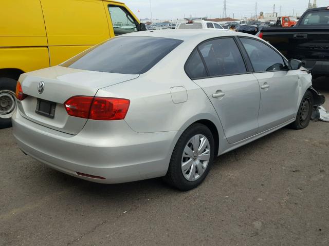 3VW2K7AJ1CM329677 - 2012 VOLKSWAGEN JETTA BASE 米色 照片 4