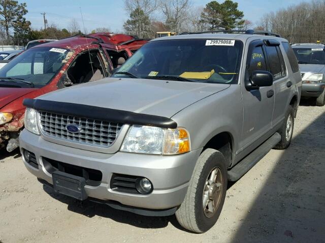 1FMZU63K74ZA67980 - 2004 FORD EXPLORER X SILVER photo 2