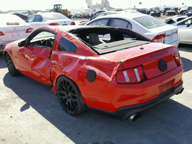 1ZVBP8CF4C5203593 - 2012 FORD MUSTANG GT RED photo 3