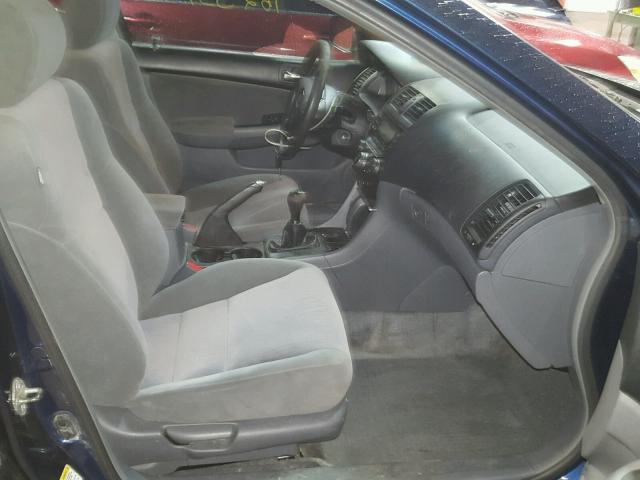 1HGCM55465A126991 - 2005 HONDA ACCORD LX BLUE photo 5