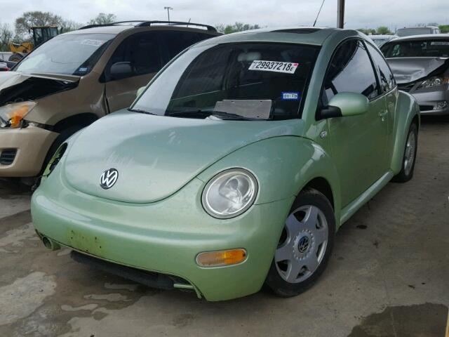 3VWCB21C61M452249 - 2001 VOLKSWAGEN NEW BEETLE 绿色 照片 2