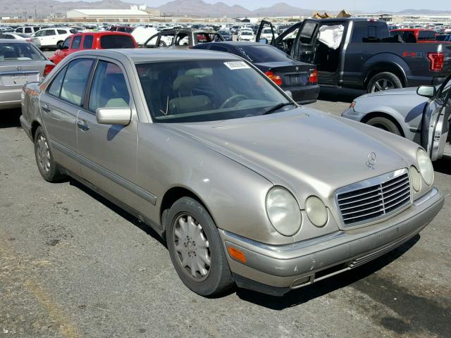 WDBJF55F1TJ022356 - 1996 MERCEDES-BENZ E 320 TAN photo 1