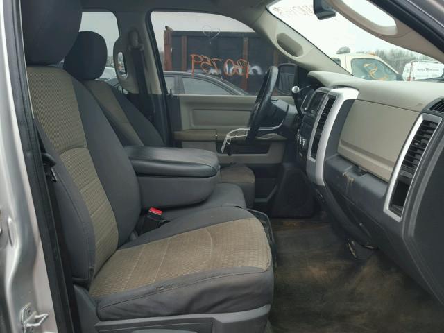 3C6UD5JL1CG177952 - 2012 DODGE RAM 2500 S ვერცხლისფერი ფოტო 5
