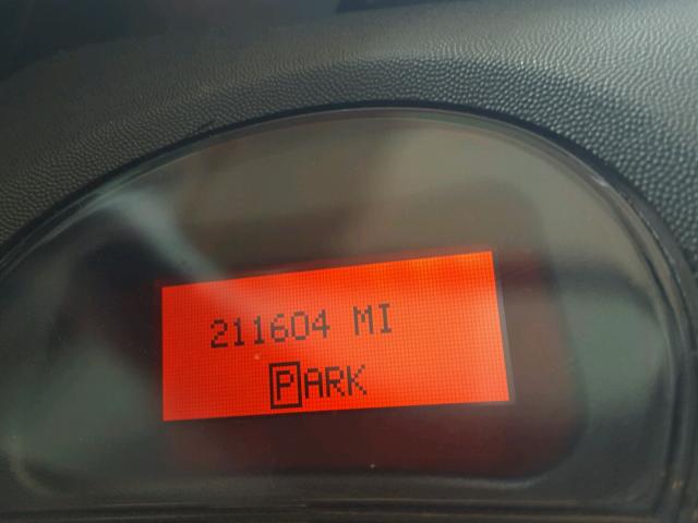 2G2WP522951298579 - 2005 PONTIAC GRAND PRIX SILVER photo 8