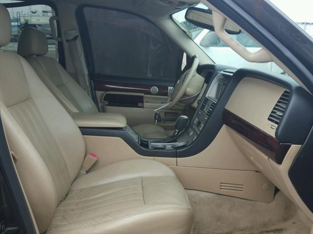 5LMEU88H65ZJ19895 - 2005 LINCOLN AVIATOR 石墨色 照片 5