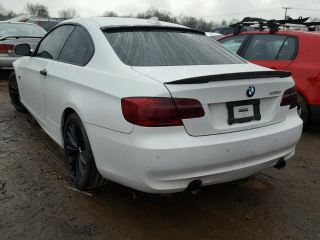 WBAKF9C51BE619003 - 2011 BMW 335 XI WHITE photo 3