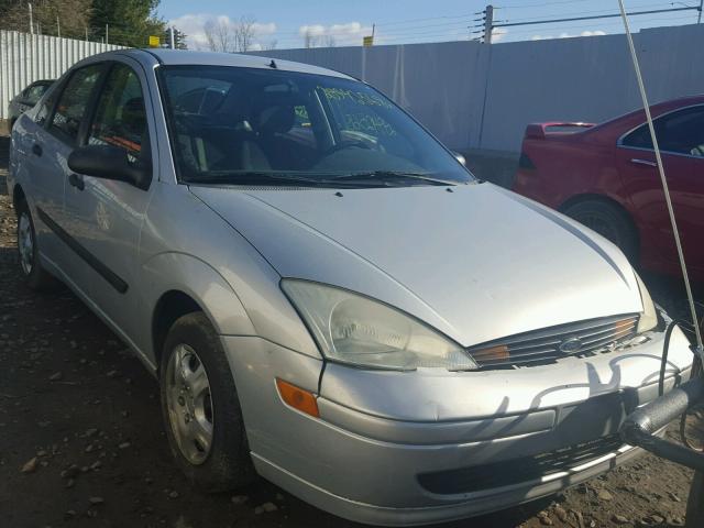 1FAFP33P61W167807 - 2001 FORD FOCUS LX SILVER photo 1