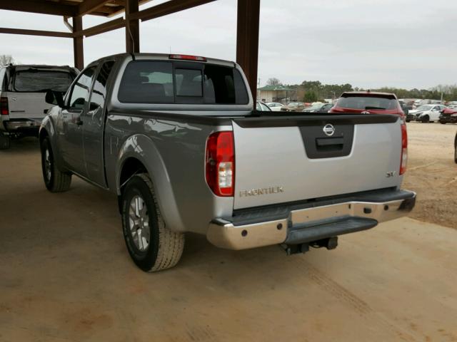 1N6AD0CUXFN735021 - 2015 NISSAN FRONTIER S SILVER photo 3