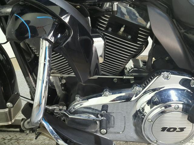 1HD1KEM11DB660846 - 2013 HARLEY-DAVIDSON FLHTK ELEC 黑色 照片 11