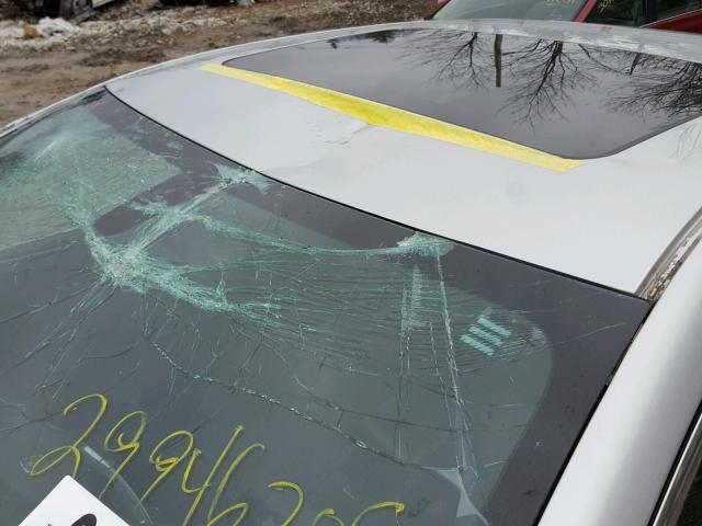 1G1ZC5E17BF335813 - 2011 CHEVROLET MALIBU 1LT SILVER photo 9