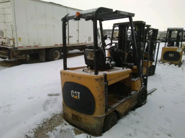 A3EC220847 - 2000 CATERPILLAR FORKLIFT BROWN photo 4