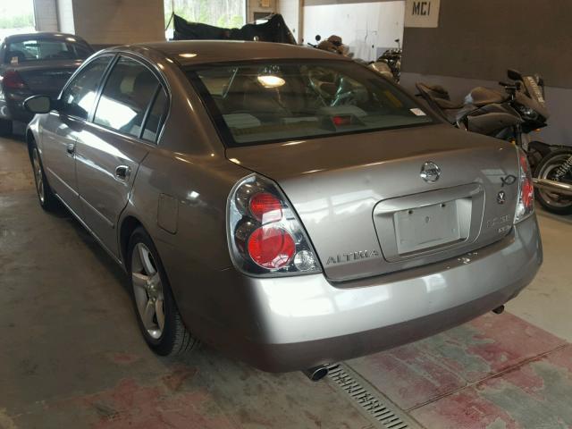 1N4BL11D15C224316 - 2005 NISSAN ALTIMA SE GRAY photo 3