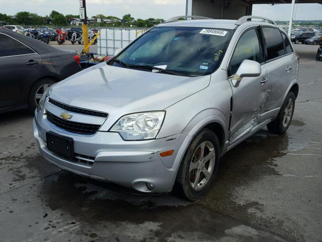 3GNAL3EK4DS613090 - 2013 CHEVROLET CAPTIVA LT SILVER photo 2