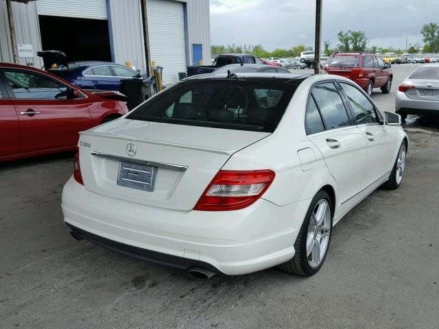 WDDGF5GB8AR111481 - 2010 MERCEDES-BENZ C 350 WHITE photo 4